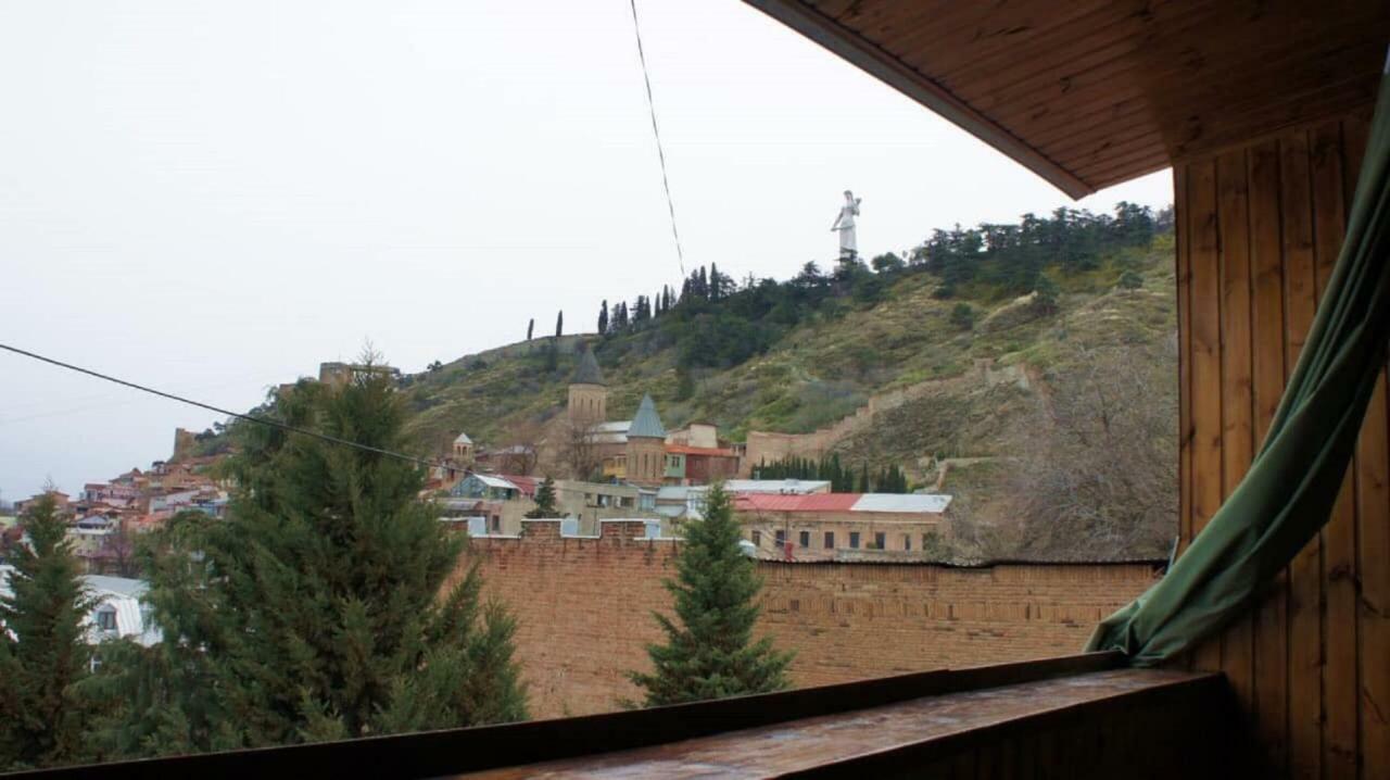 Natia'S Apartment On Dadiani St. Tbilisi Exterior photo