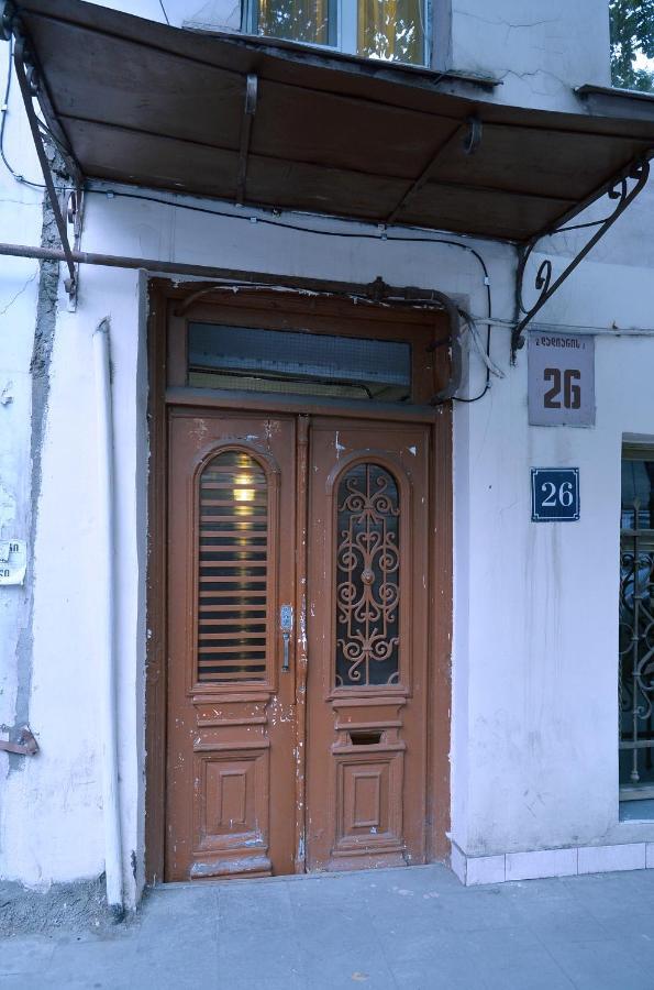 Natia'S Apartment On Dadiani St. Tbilisi Exterior photo